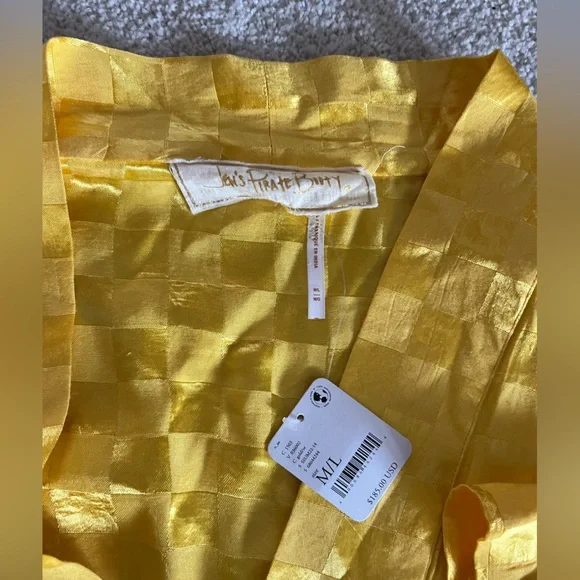 Jen’s Pirate- size M/L - Picture 5 of 6